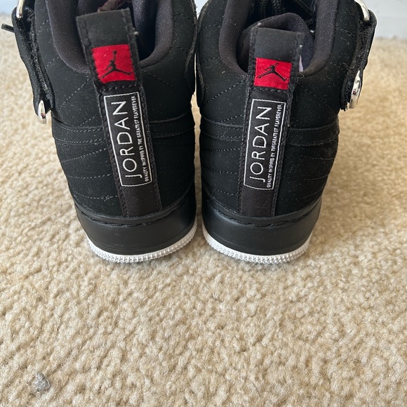 Two Color Jordans - Picture 4 of 7